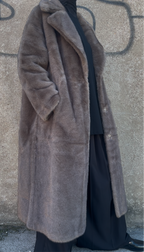 Manteau premium à fourrure
