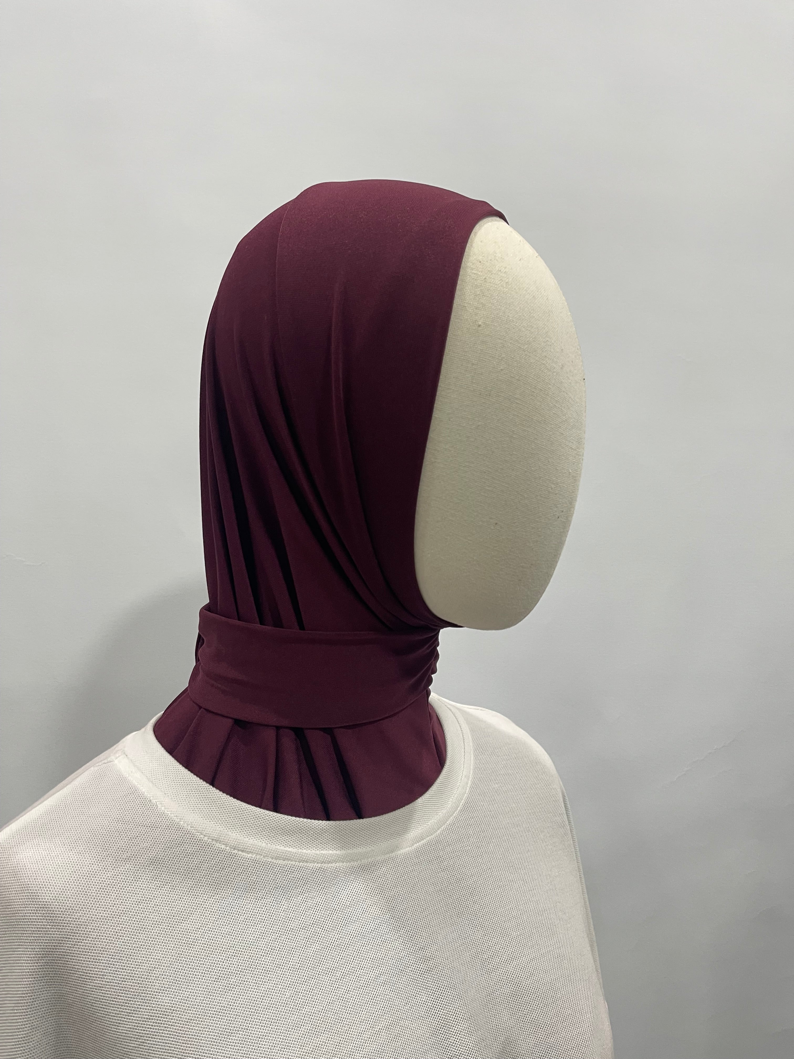 Hijab cagoule prune