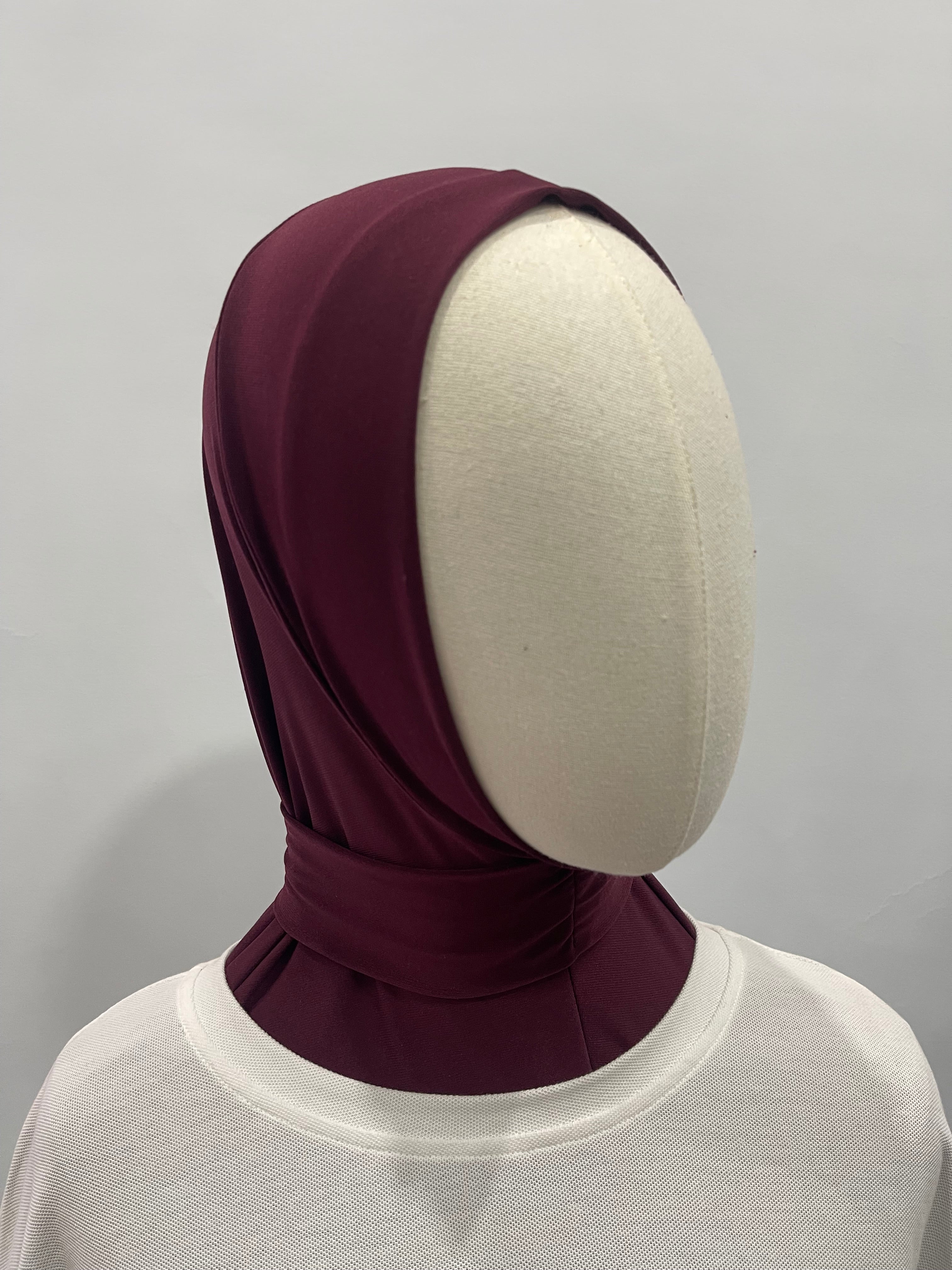 Hijab cagoule prune